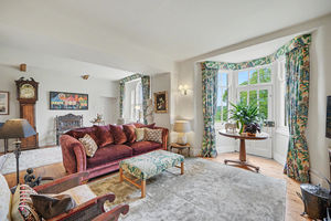 Drawing room- click for photo gallery